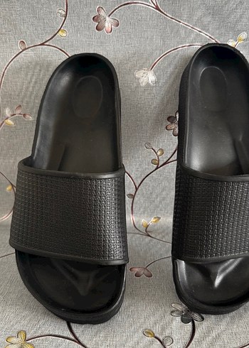 Siyah Minimalist Kadın Terlik - Görsel 3