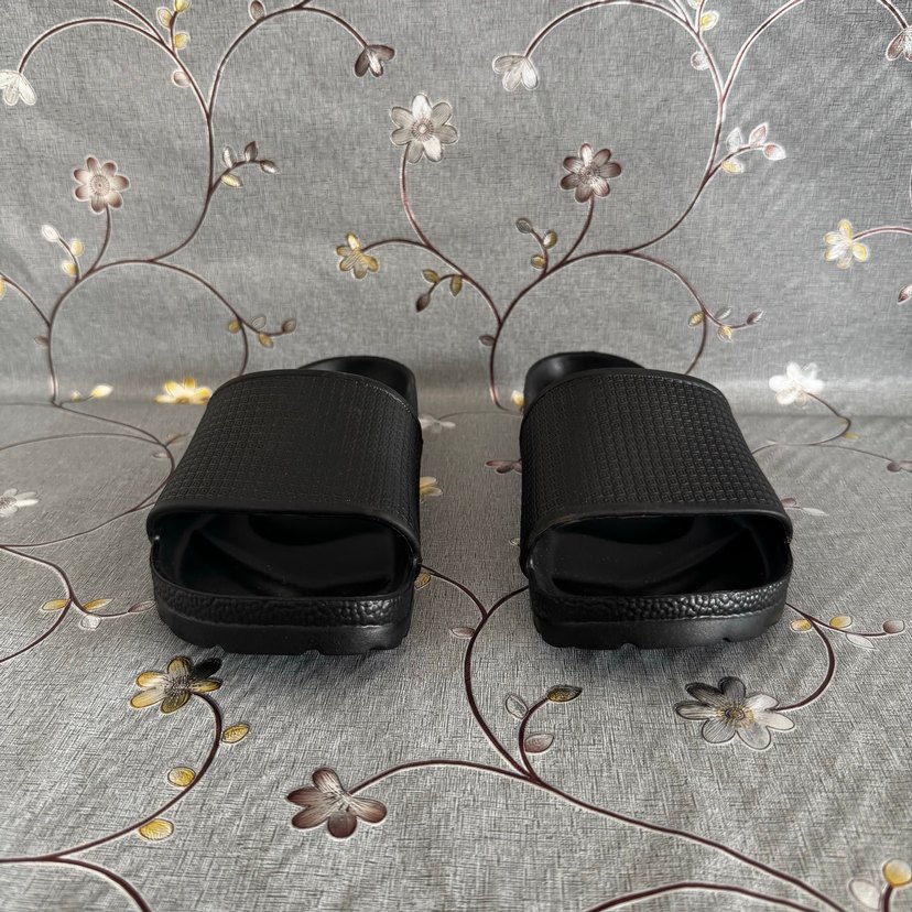 Siyah Minimalist Kadın Terlik - Görsel 2