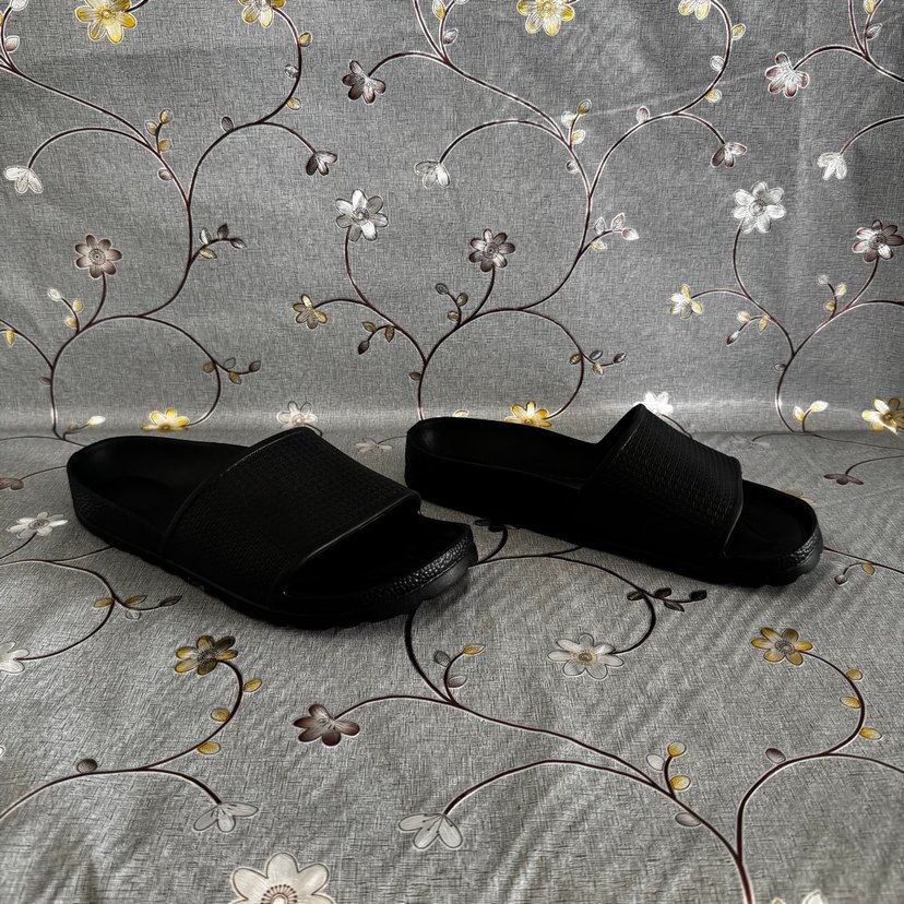 Siyah Minimalist Kadın Terlik - Görsel 4