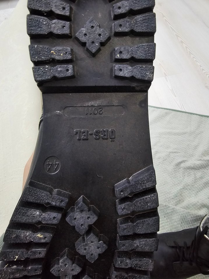 örsel GORATEX iç astar
Kışlık Siyah Kamuflaj Desenli Erkek Bot - Görsel 4