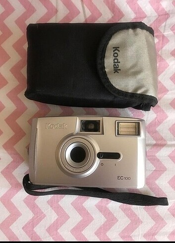 Fotoğraf makinesi