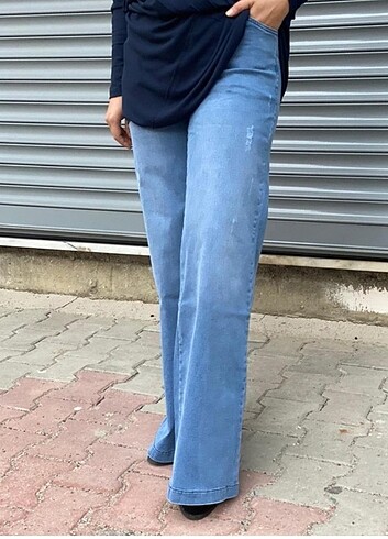 GENİŞ PAÇA KOT PANTOLON