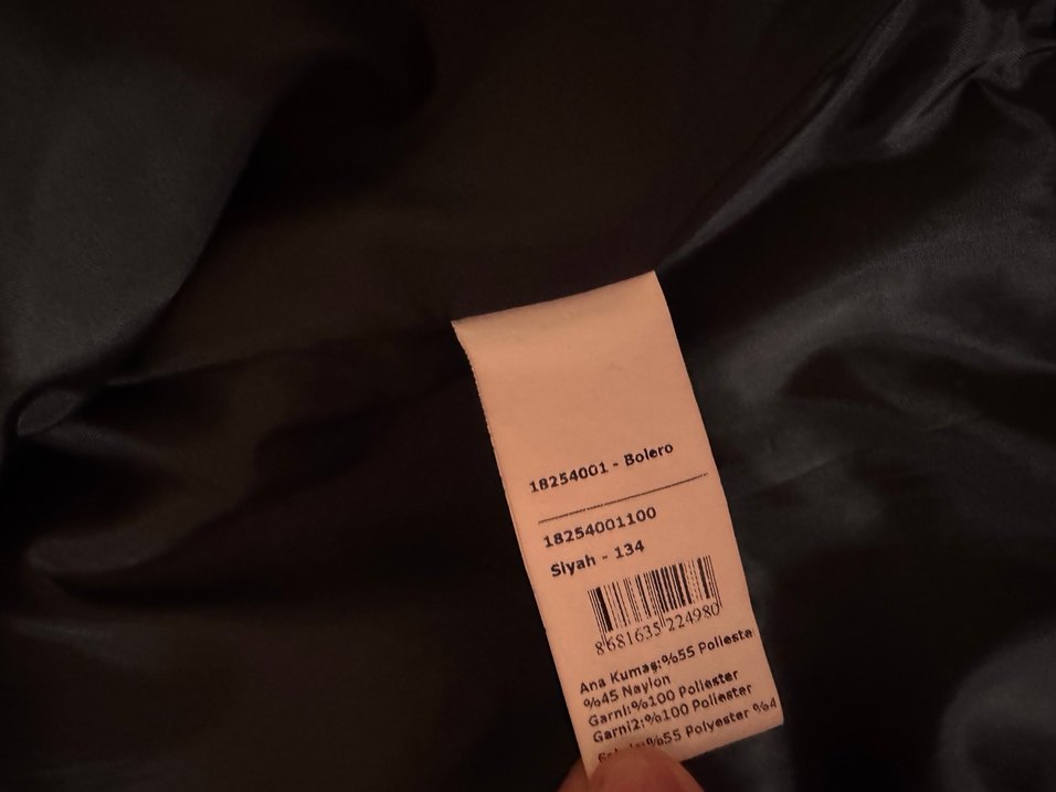 Kız Çocuk Kürk Detaylı Siyah Bolero - Görsel 4