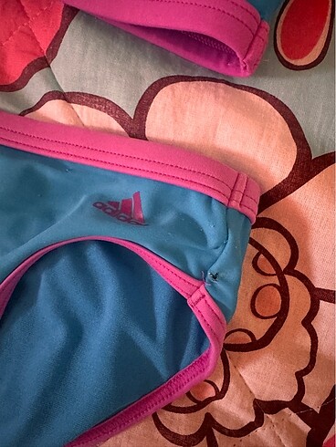 5 Yaş Beden çeşitli Renk Adidas bikini