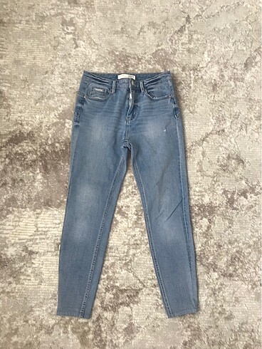 Stradivarius Jean
