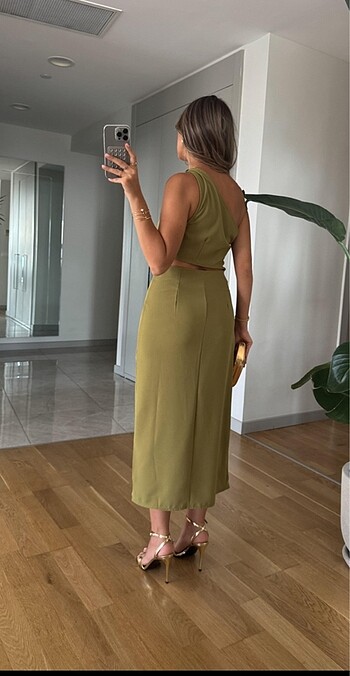 m Beden Yağ yeşili şık elbise helena model