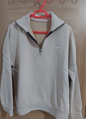 Nike sweat