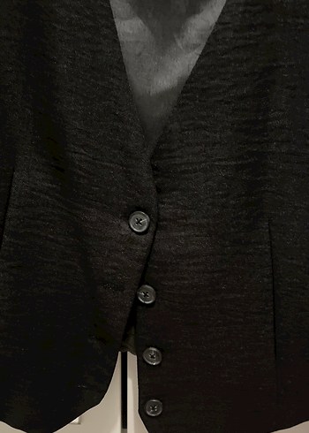 Siyah Düğmeli Kadın Yelek - Görsel 2