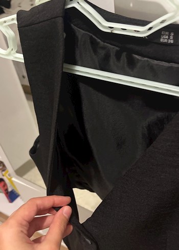 Siyah Düğmeli Kadın Yelek - Görsel 3