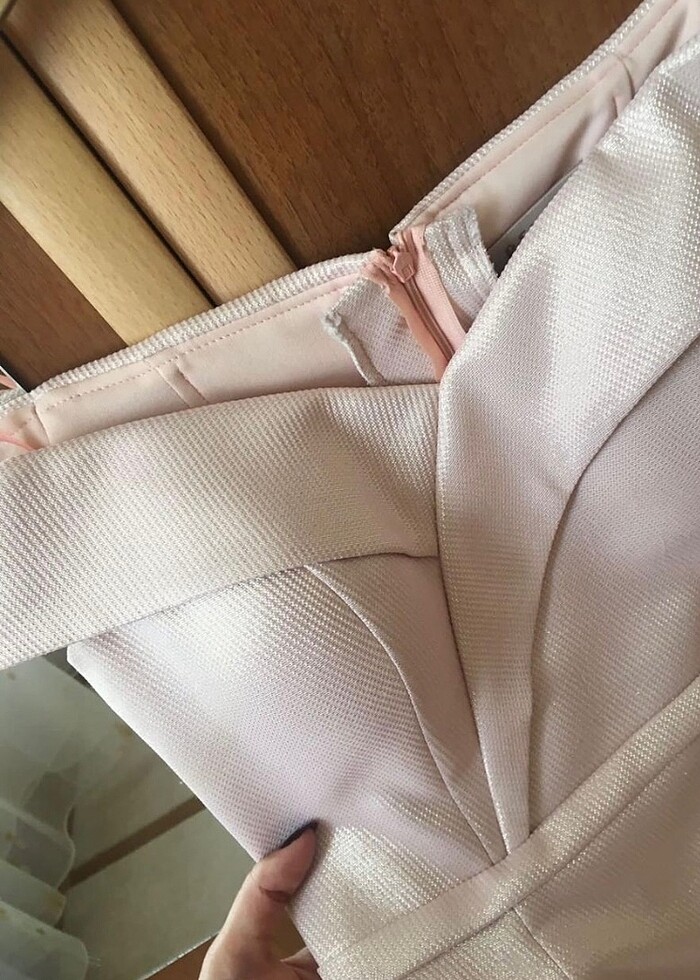 Kayık yaka elbise - Görsel 3