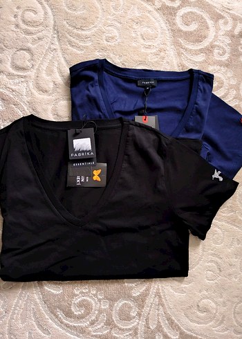 Boyner Lacivert V Yaka Tişört - Görsel 3