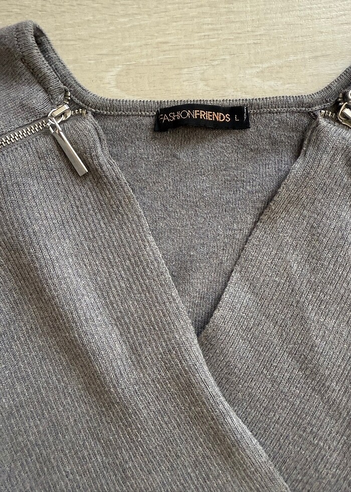 Modelli kadın kazak - Görsel 2