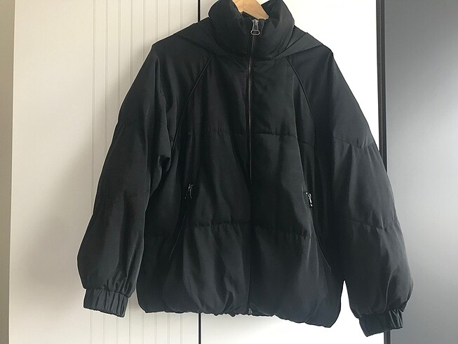 Pull and bear kapüşonlu mont