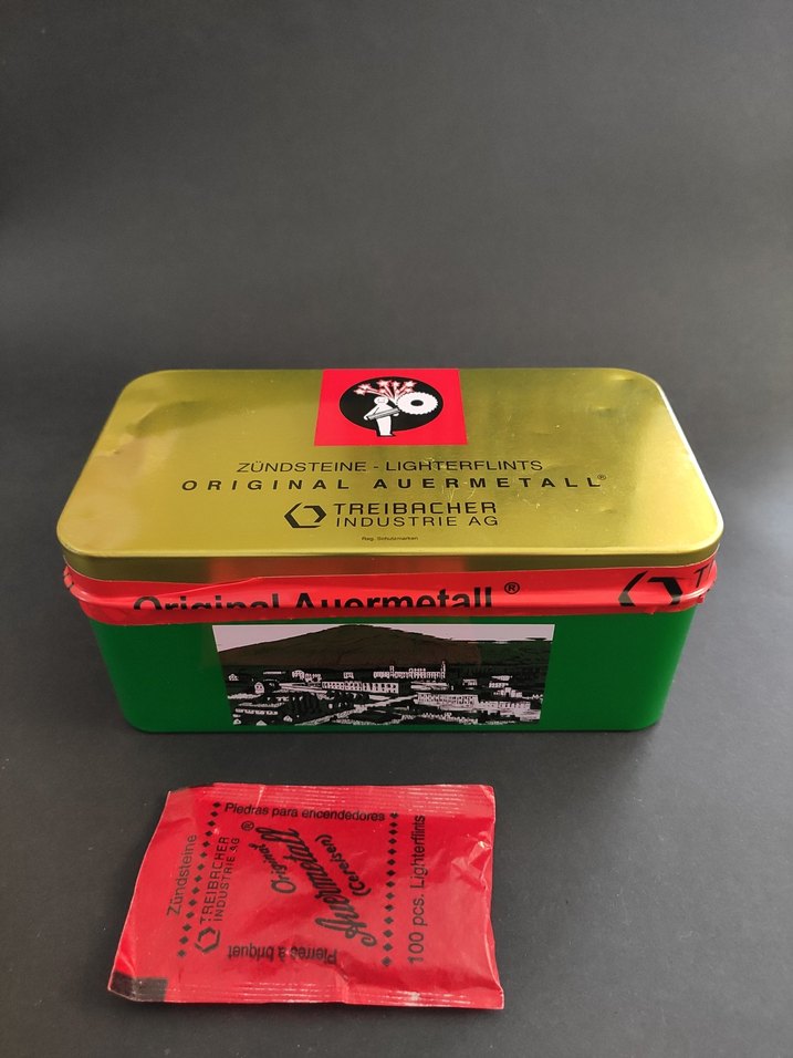 Orijinal Auer Metall Kırmızı Çakmak Taşları - Görsel 2