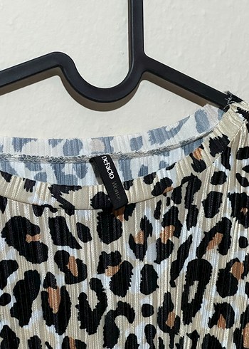 Leopar Desenli, Kısa Kollu, Pilili Kadın Bluz - Görsel 2