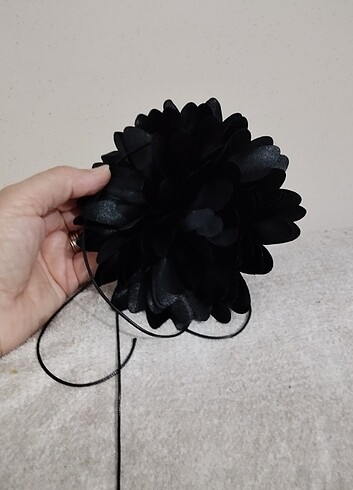 Accessorize Çiçekli boyun yada bileklik aksesuar ı