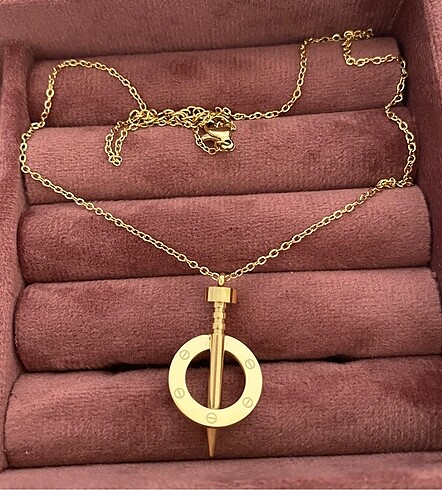 Diğer Gold Çivi Model Kolye
