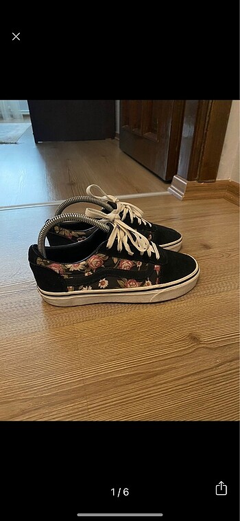 Çiçekli siyah vans oldschool