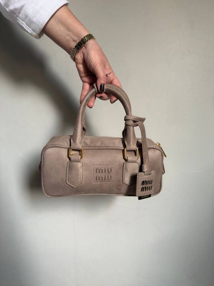 MIU MIU Arcadie leather top-handle bag - Görsel 3