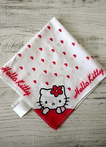 Beden pembe Renk Hello kitty