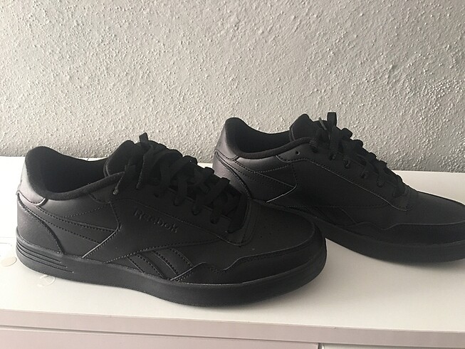 43 Beden Orijinal reebok spor ayakkabı