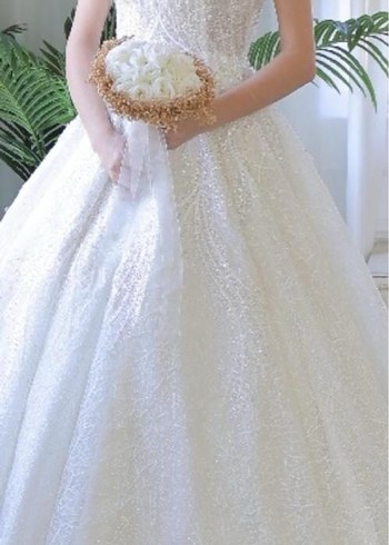 Gelinik sadece 1saatlik çekimde giyildi - Görsel 5