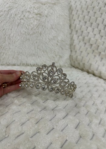 Beyaz Parlak Payetli Gelin Tacı - Görsel 2