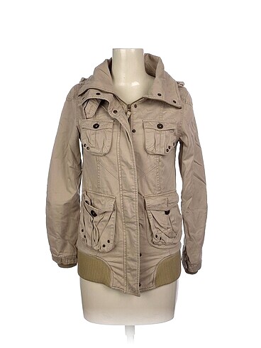 Zara Mont %70 İndirimli.