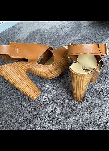 Kadın topuklu ayakkabı - Görsel 5