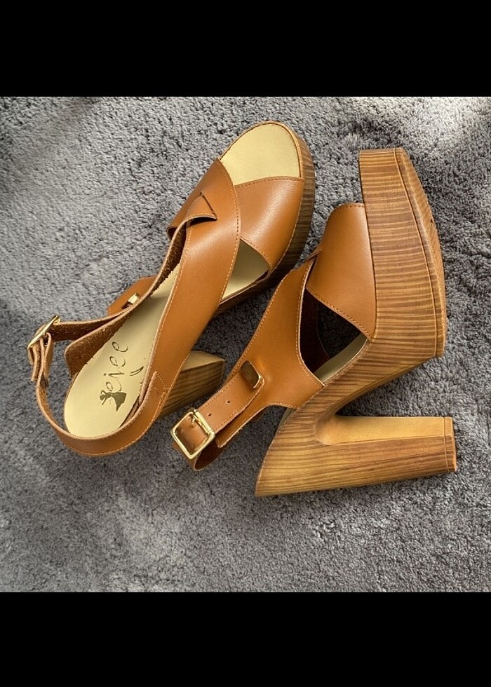 Kadın topuklu ayakkabı - Görsel 2