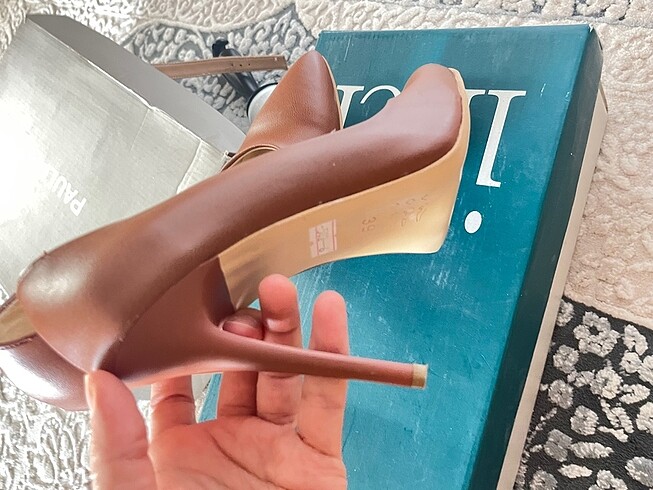 stiletto kahverengi topuklu ayakkabı