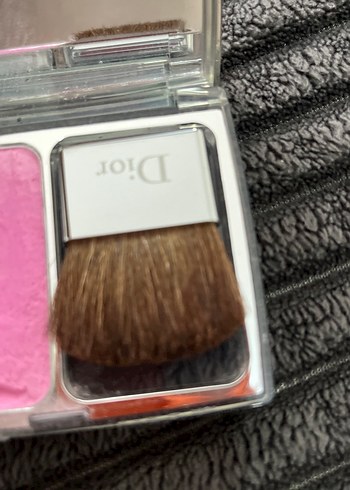 Dior Parlak Beyaz Allık - Görsel 5