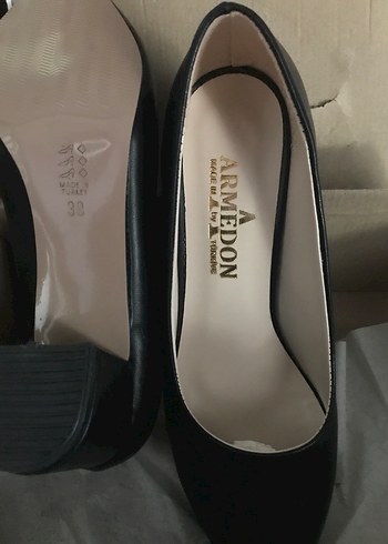 Siyah Stiletto Topuklu Kadın Ayakkabı 5 cm. - Görsel 2