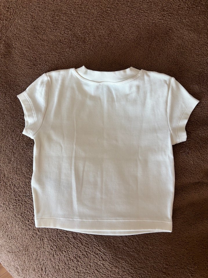 Kadın Calvin Klein marka Tshirt - Görsel 3