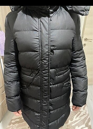 Bershka Sısme Mont