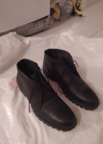 Minimalist Siyah Deri Erkek Bot - Görsel 2