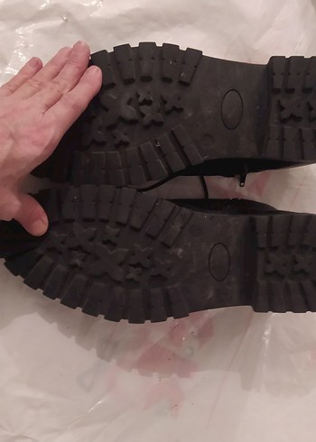 Minimalist Siyah Deri Erkek Bot - Görsel 5