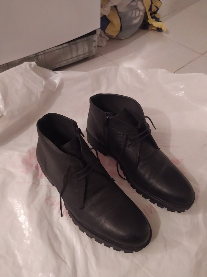 Minimalist Siyah Deri Erkek Bot - Görsel 2