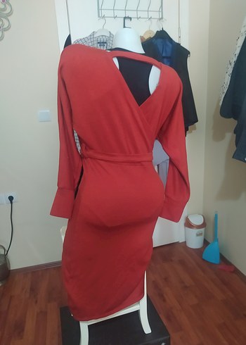 Kemerli Uzun Kollu V Yaka Triko Elbise - Görsel 3