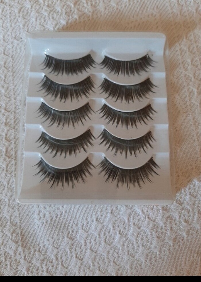 Takma Kirpik - Görsel 2