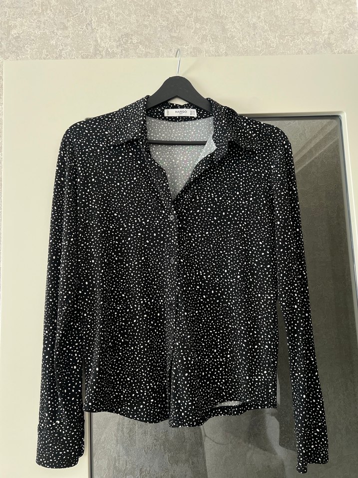 Puantiye Desenli Siyah Uzun Kollu Gömlek - Görsel 3