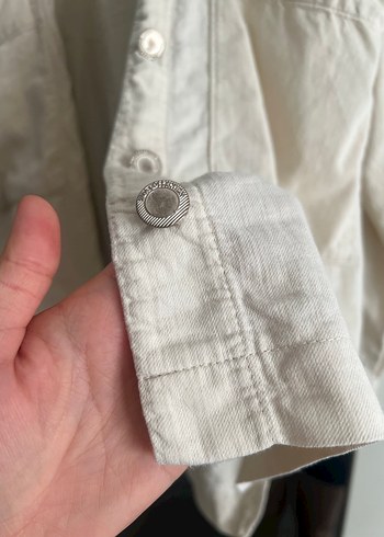 Krem Renk Düğmeli Kadın Gömlek - Görsel 2