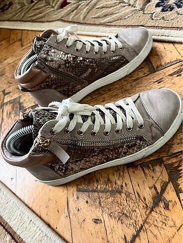 Diğer Sneakers bot