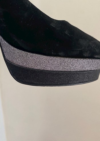 Siyah Süet Platform Topuklu Stiletto - Görsel 3