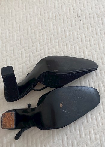 Siyah Yılan Desenli Tokalı Topuklu Kadın Ayakkabı - Görsel 4