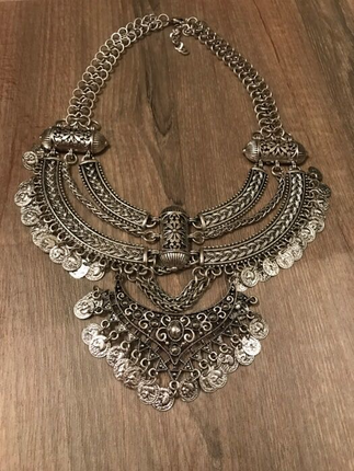 Metal Kolye
