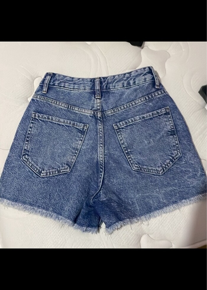 Koton jeans Xs Yırtık Kot Şort Lacivert mavi jean yazlık şort - Görsel 2