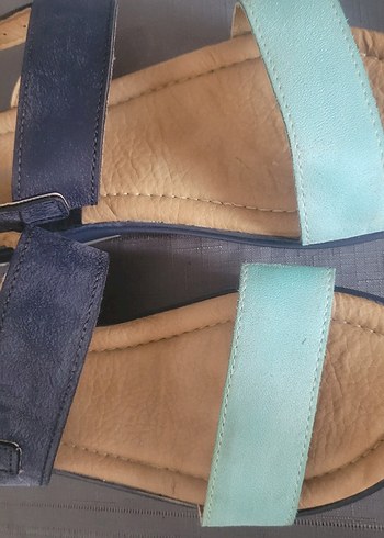 Polaris Mavi Hakiki Deri Dolgu Topuklu Kadın Sandalet