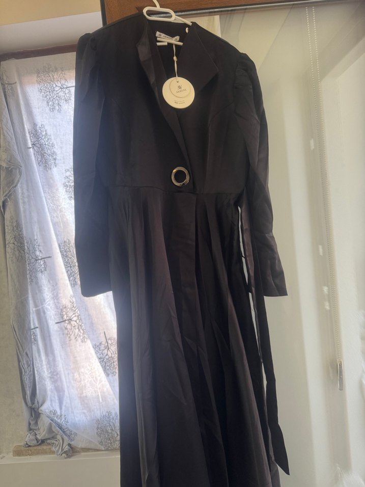 Siyah Kuşaklı Uzun abiye - Görsel 2