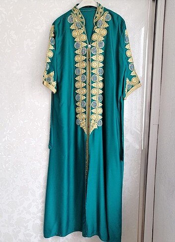 Elbise. Bindallı